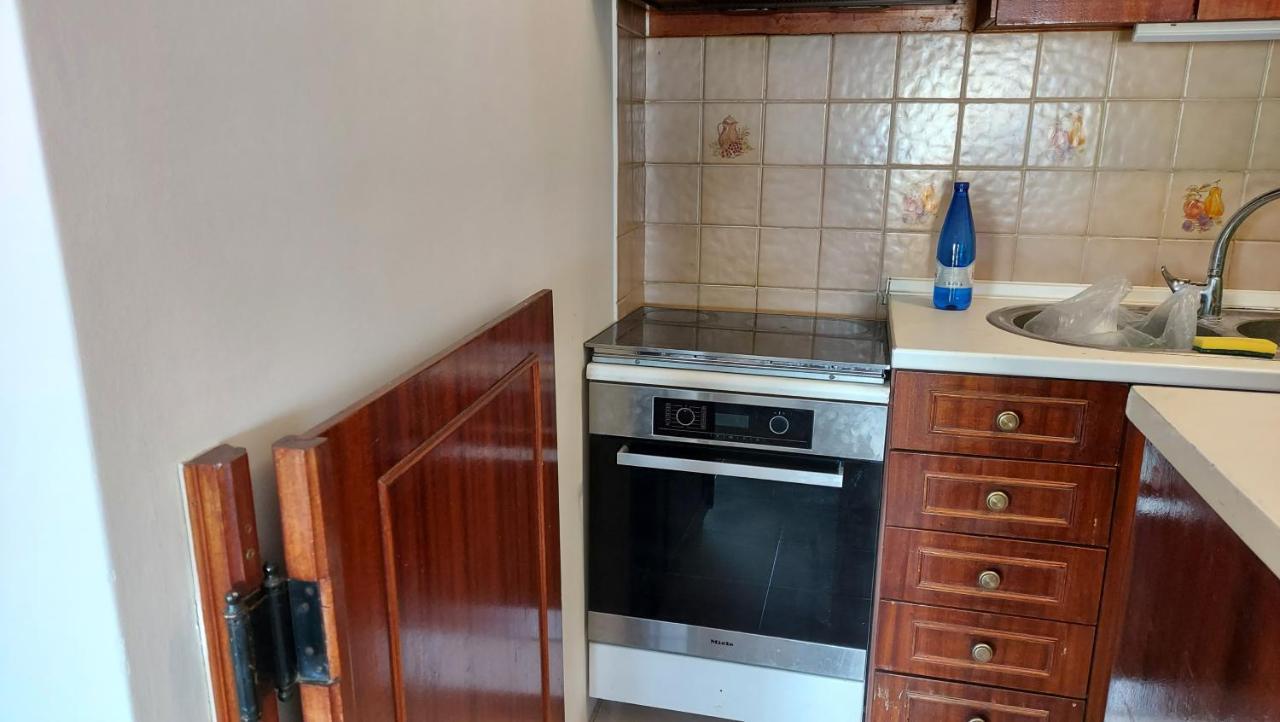Dolphin 1 Apartment Artemida  Bagian luar foto