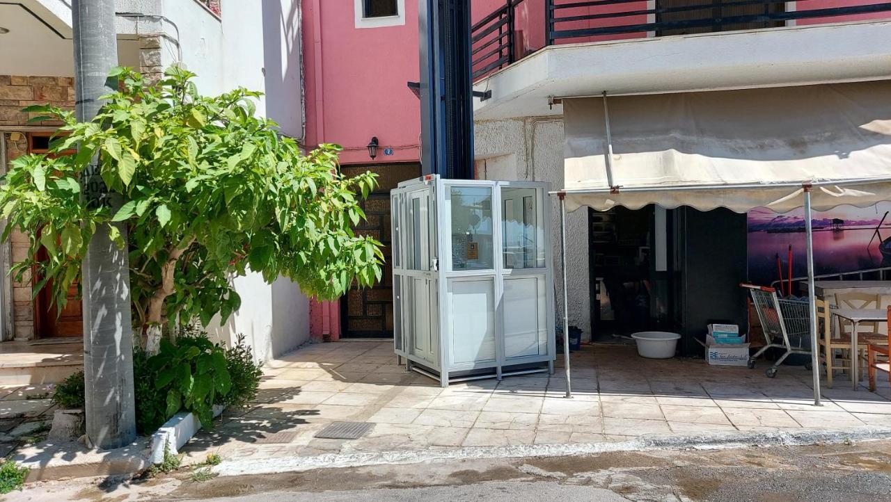 Dolphin 1 Apartment Artemida  Bagian luar foto