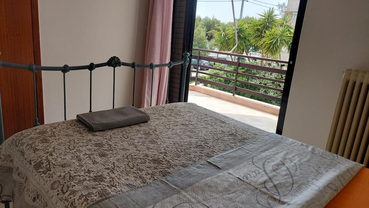 Dolphin 1 Apartment Artemida  Bagian luar foto